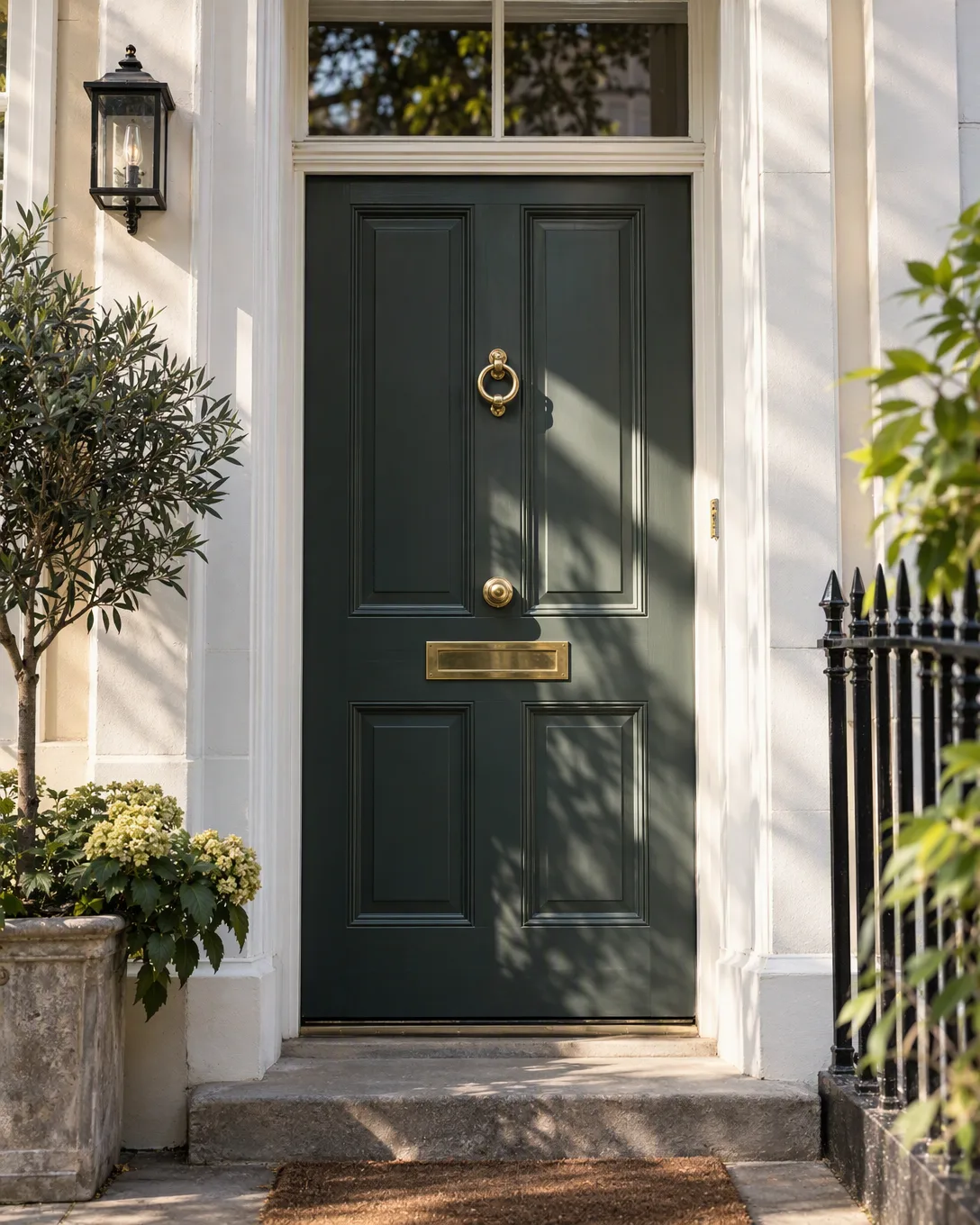 Bright two-bed flat